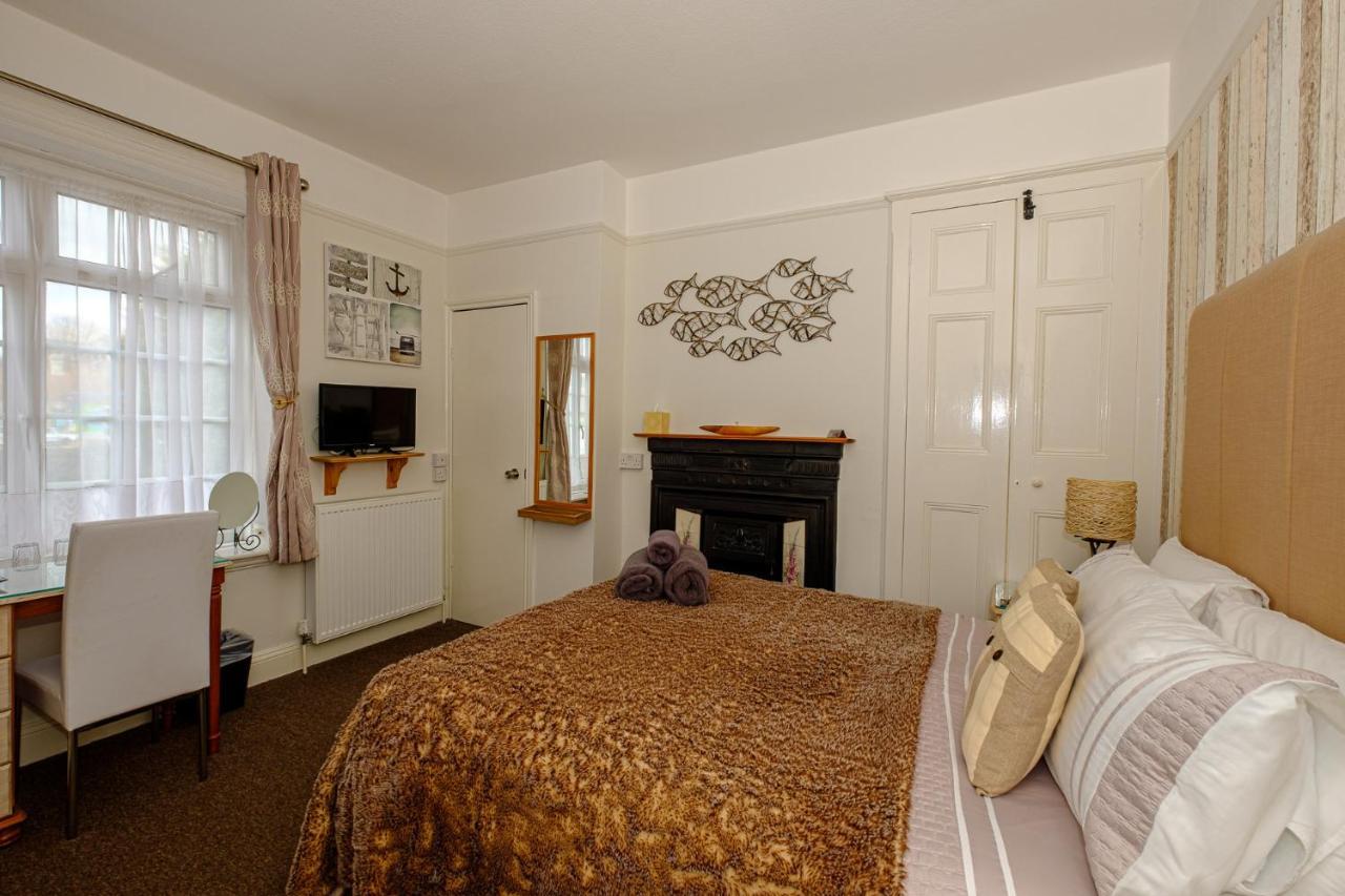 Robertsbrook Guest House Swanage Εξωτερικό φωτογραφία